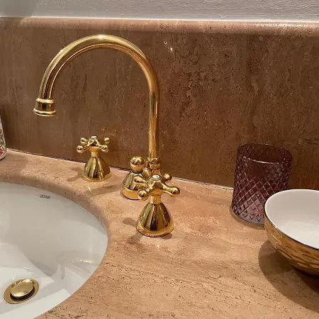 Апартаменти Accademia Dream